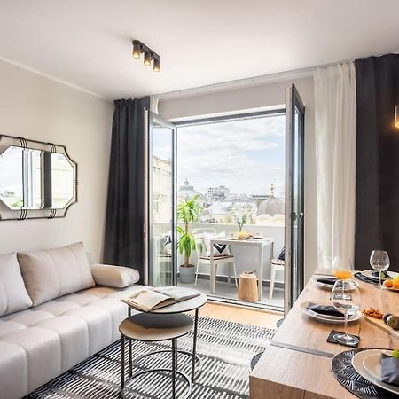Stunning Views 2Br Midtown Flat - Charming Balcony Apartment Bucharest Exterior photo